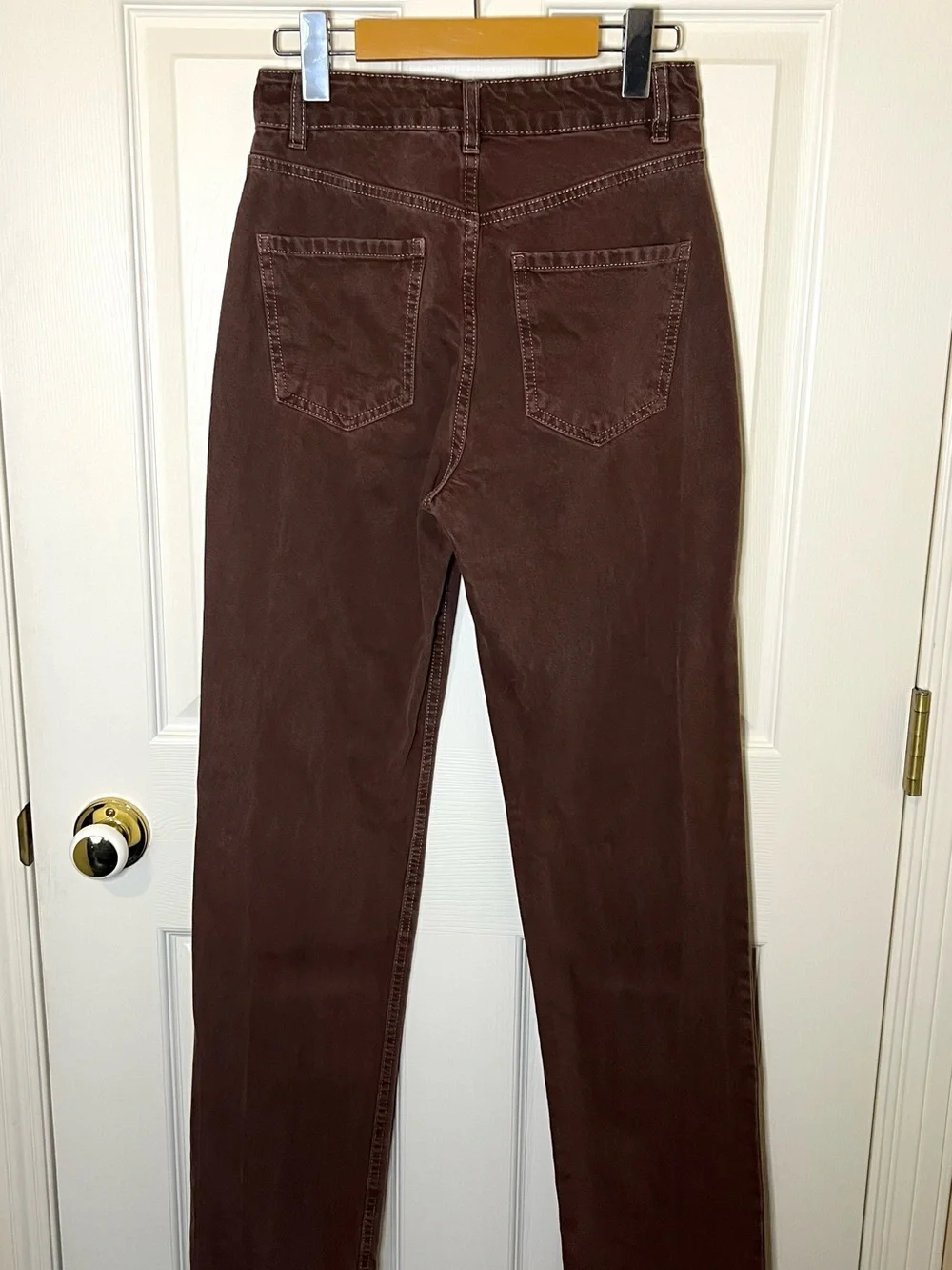 Dynamite Irina Straight Jeans in Dark Brown - Picture 2 of 5